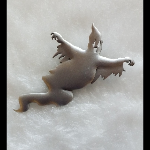 Rare JJ Jonette Ghoulish Haunting Ghost Pewter Brooch Pin - Picture 1 of 6